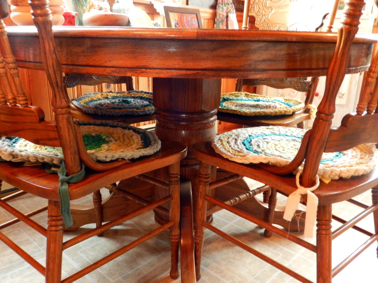 Hot tea and milk chocolate Crocheted chair pads