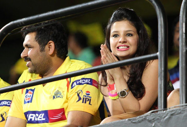 Dhoni Wife Sakshi Singh Rawat