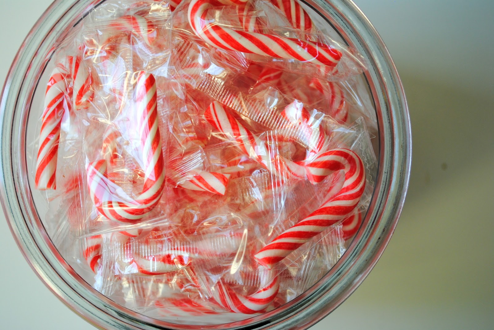 Recipe easy peppermint ice cream {without an ice cream maker}