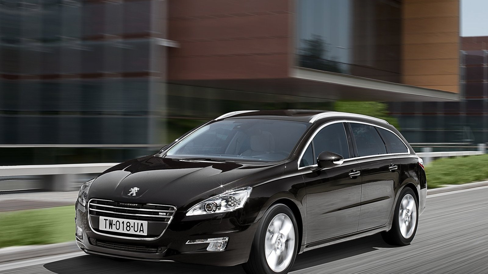 http://4.bp.blogspot.com/-gNHSB1E1CGI/UIFhQfhqdkI/AAAAAAAAGtc/ID7t83zaXh8/s1600/Peugeot-508_SW_2011_1600x1200_wallpaper_02+(Copy).jpg