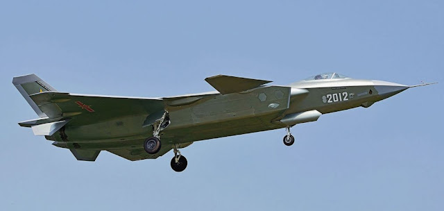 One of the greatest obstacles China still faces is its inability to build a sufficiently powerful and reliable engine for the fighter J-20 Powerful Dragon