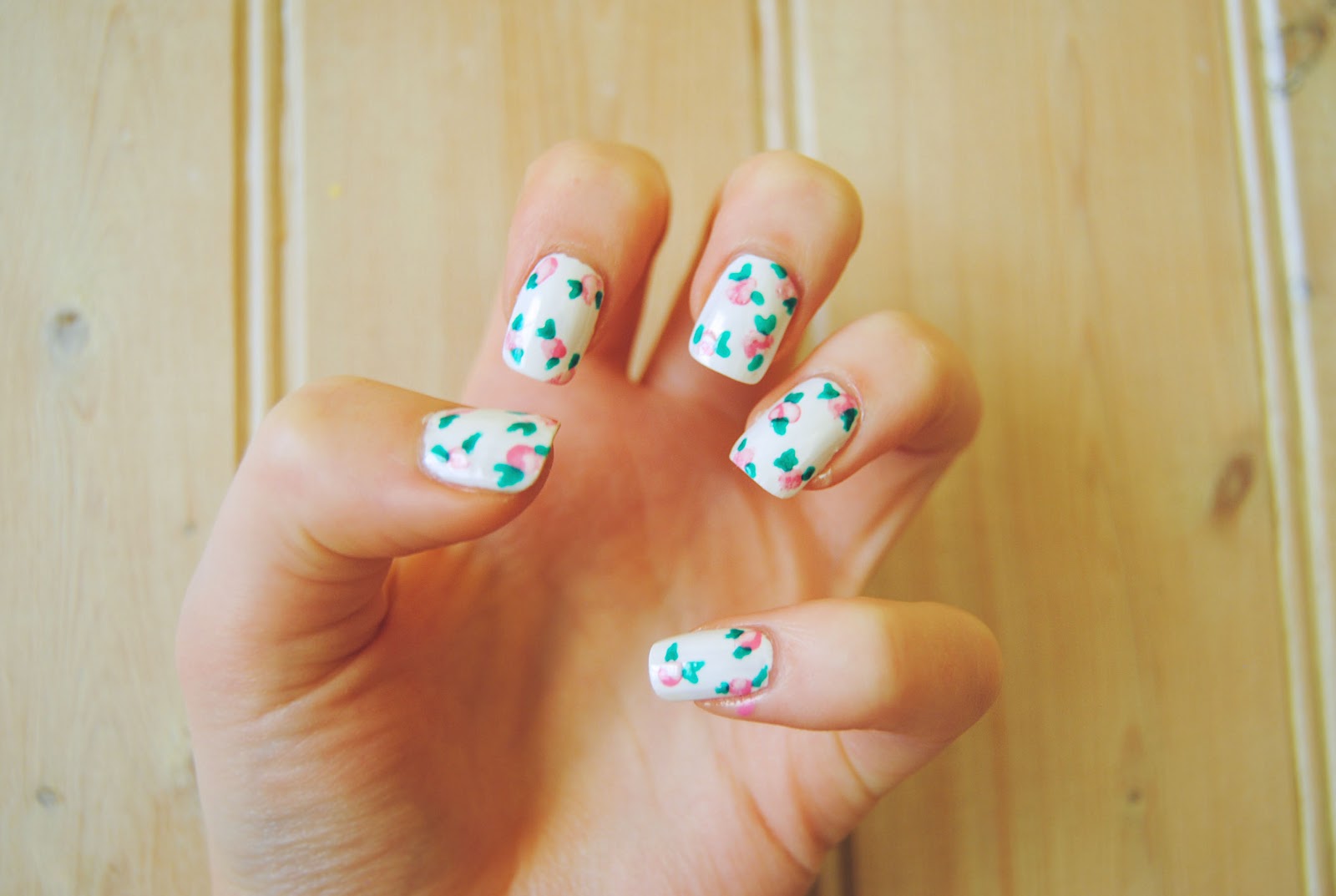 There are so many great floral nail designs out there and this is just my