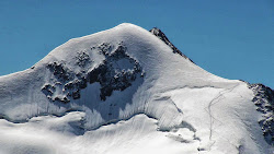 Wildsptize en arrière plan 3 774 m