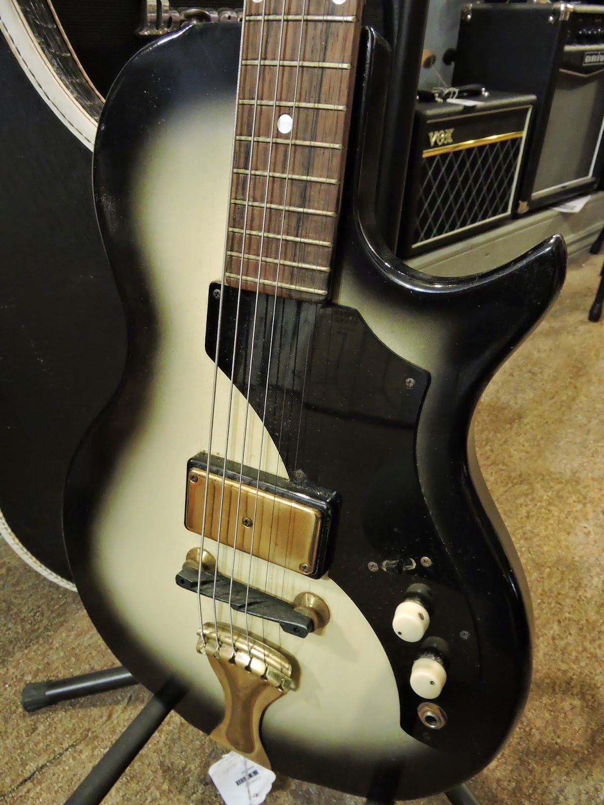 Canadian Vintage Guitar Hunt 1959 SUPRO Electric