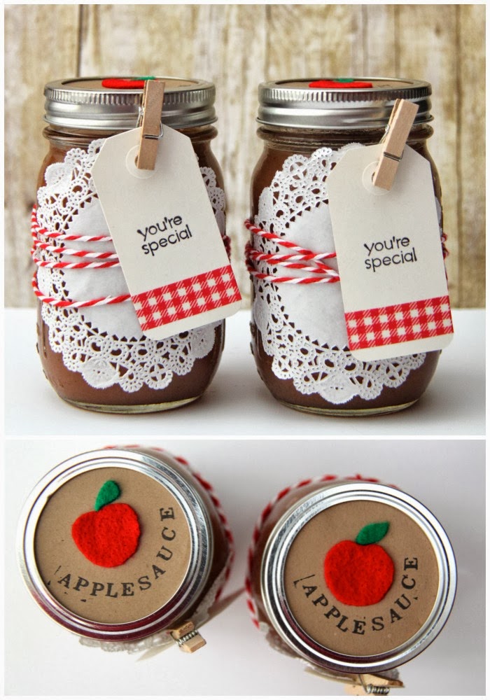 Homemade Applesauce with Mason Jar Gift Packaging Smashed Peas & Carrots