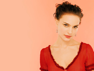 Natalie Portman-Desktop Wallpaper