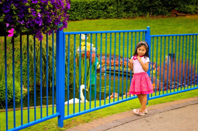 Admiring the Lego swans at Legoland Windsor | Chichi Mary Boutique Admiring the Lego swans at Legoland Windsor | Chichi Mary Boutique