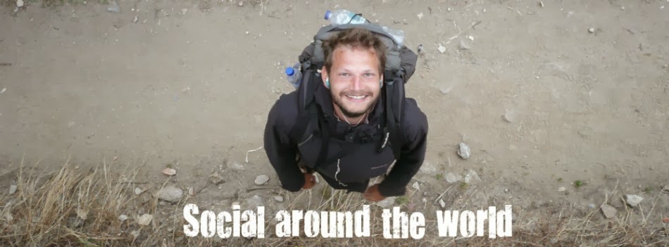 The Social Traveler