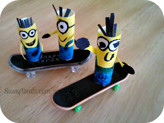 despicable me minions skateboarding finger puppets