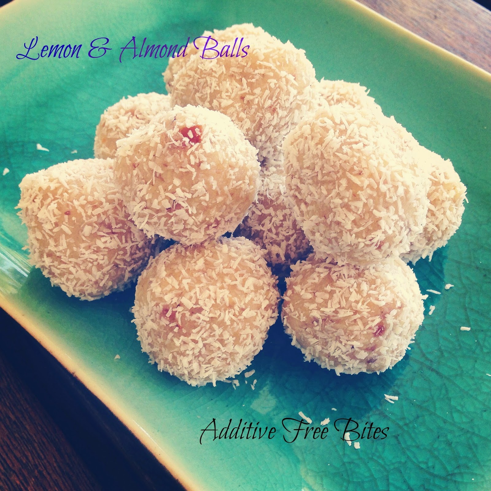Additive Free Bites Lemon & Almond Balls