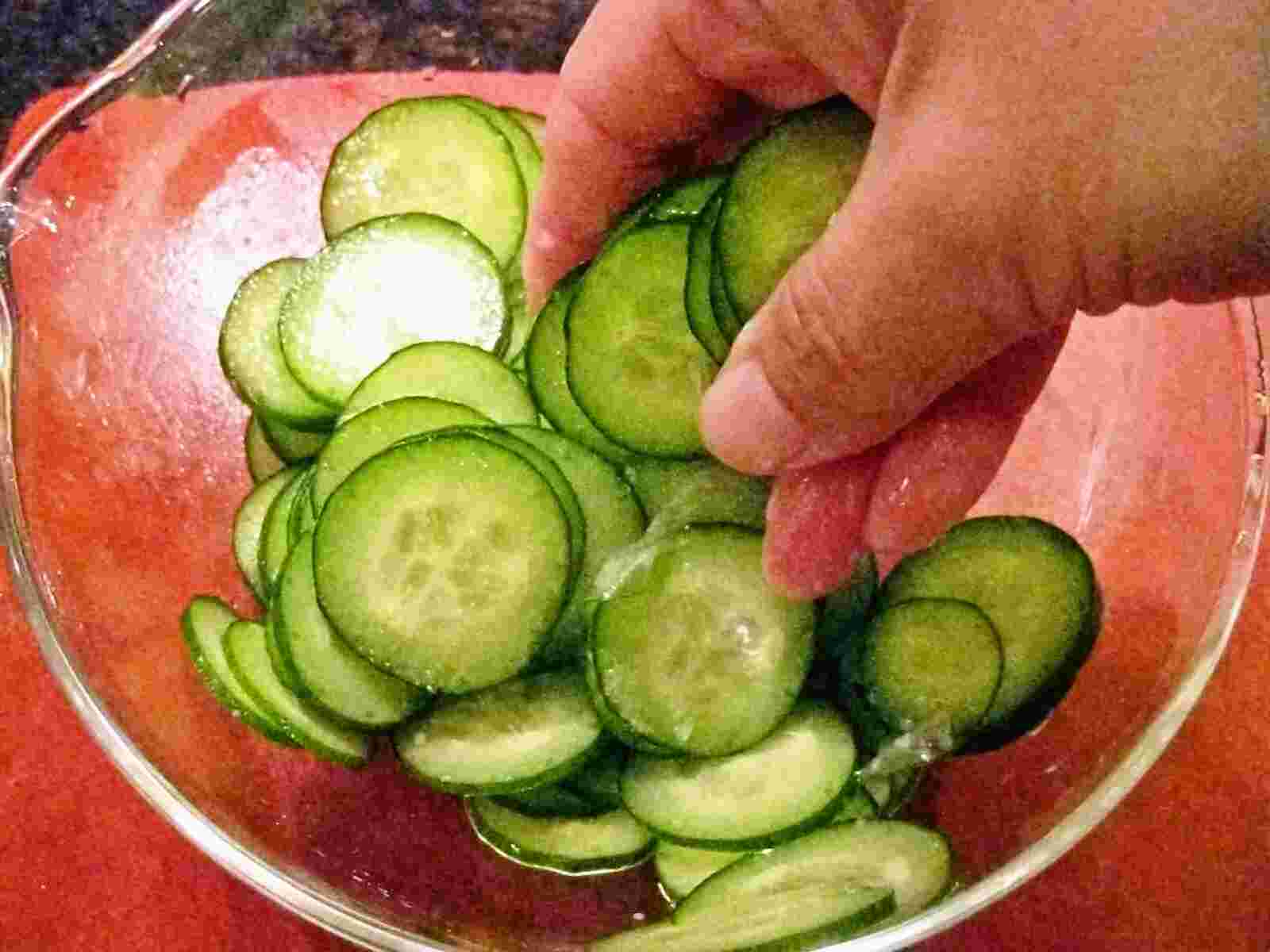 Recipes for Tom Kyuri to hanaho no sunomono / Japanese cucumber and perilla flowers in