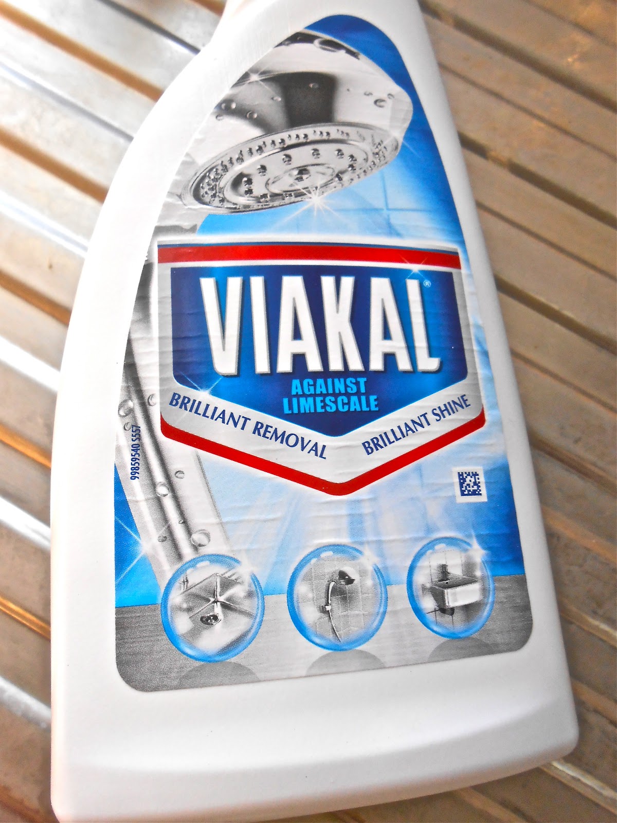 The Hussy London Housewife Viakal Limescale remover Review