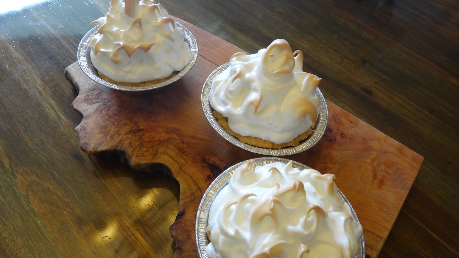 Big Little Lemon Meringue Pies Anna Olson