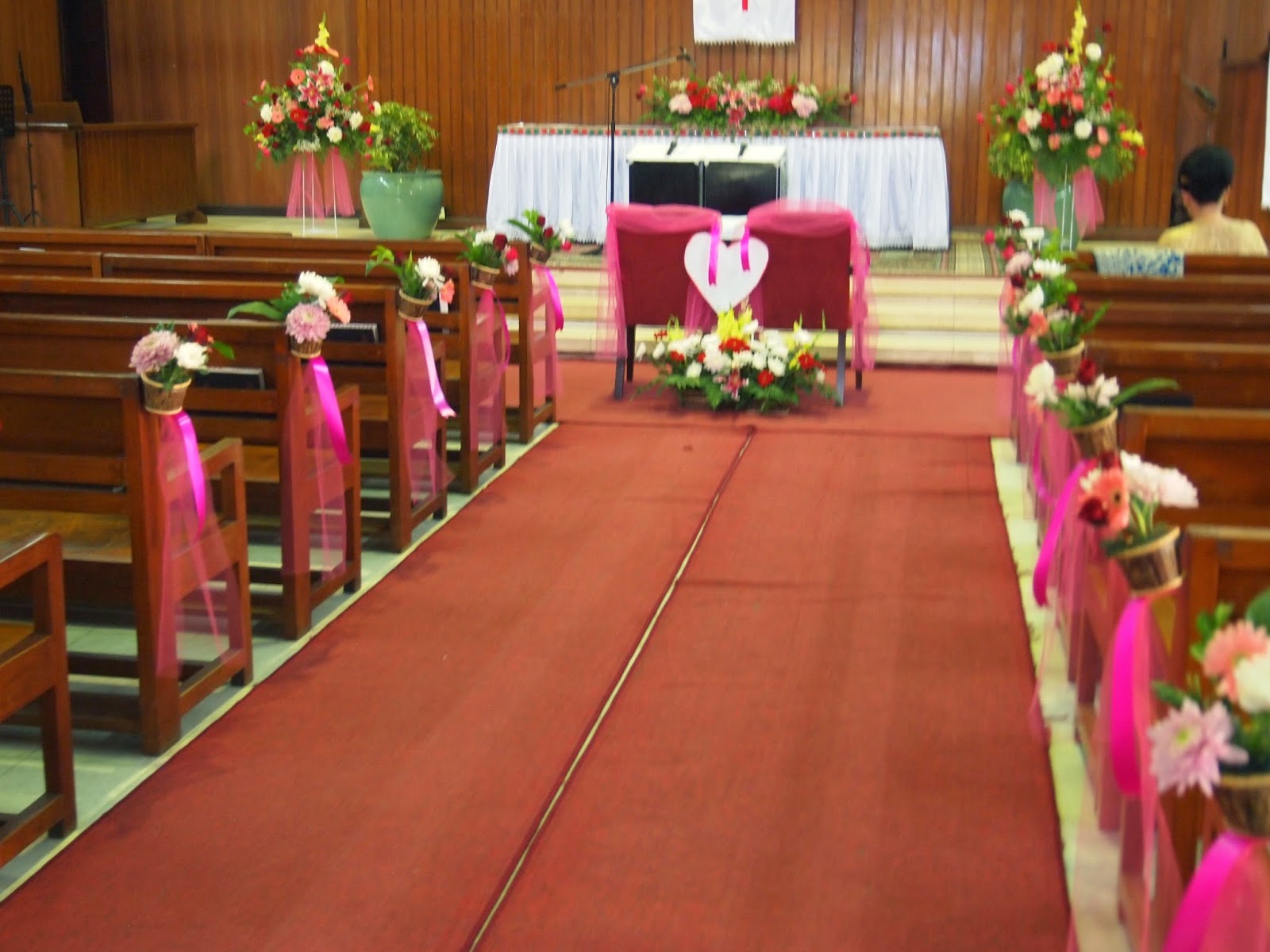 KEIKO FLORIST: Dekorasi Pemberkatan Pernikahan di Gereja dengan Harga