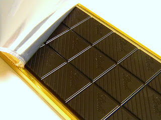 lindt chocolate excellence dark cacao bar caveman cuisine unsweetened