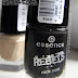 Rock Nude Nails con Punk Royal de Essence