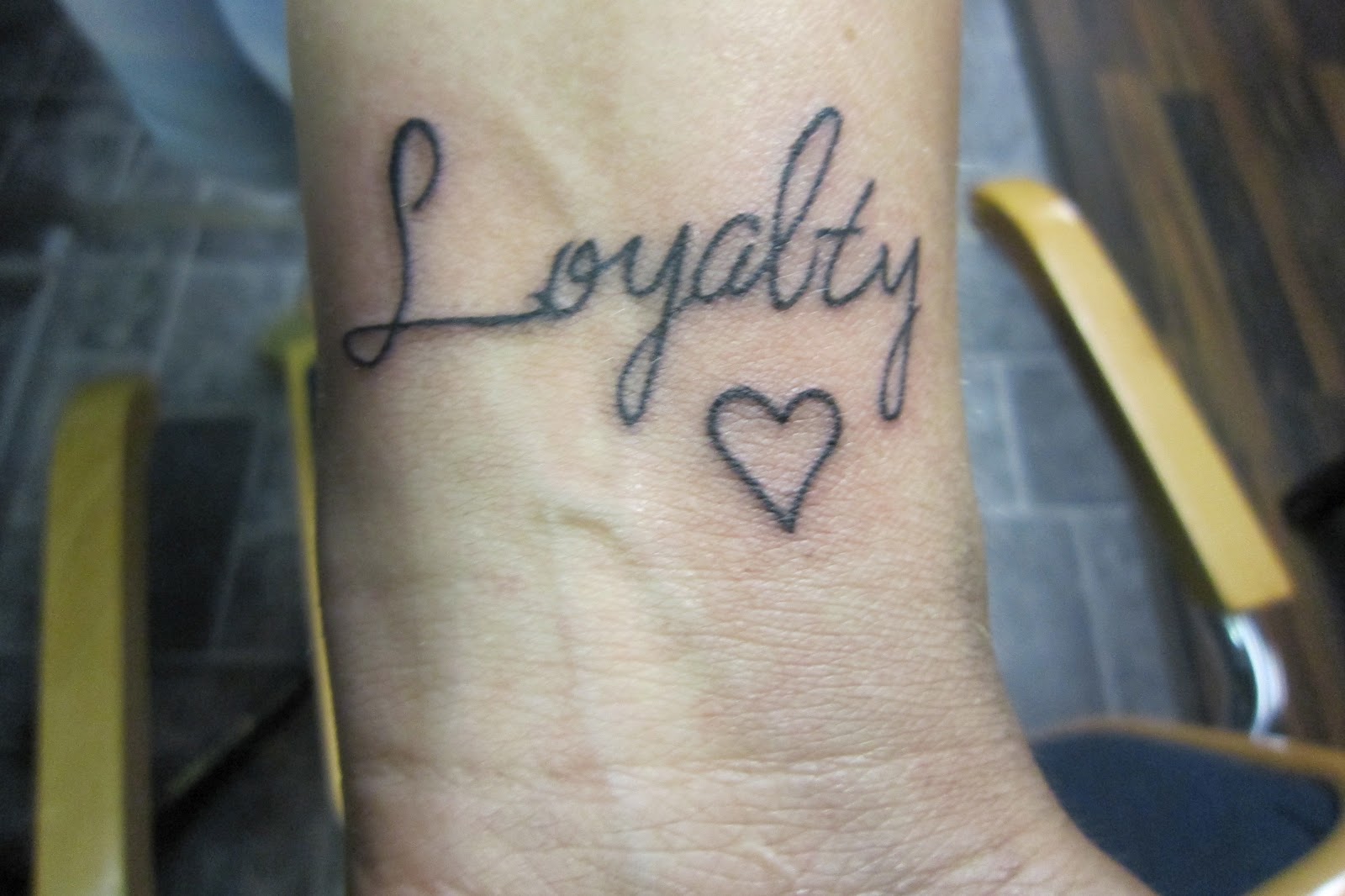 Vicky's Modeblogg Loyalty is my new tattoo