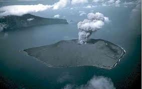 Indonesia: sempre piu' intensa attivita' vulcanica Images+(25)