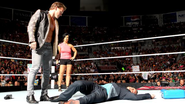 Resultados HFW RAW 7/12/13 Chris+Jericho+Attacks+Dolph+Ziggler