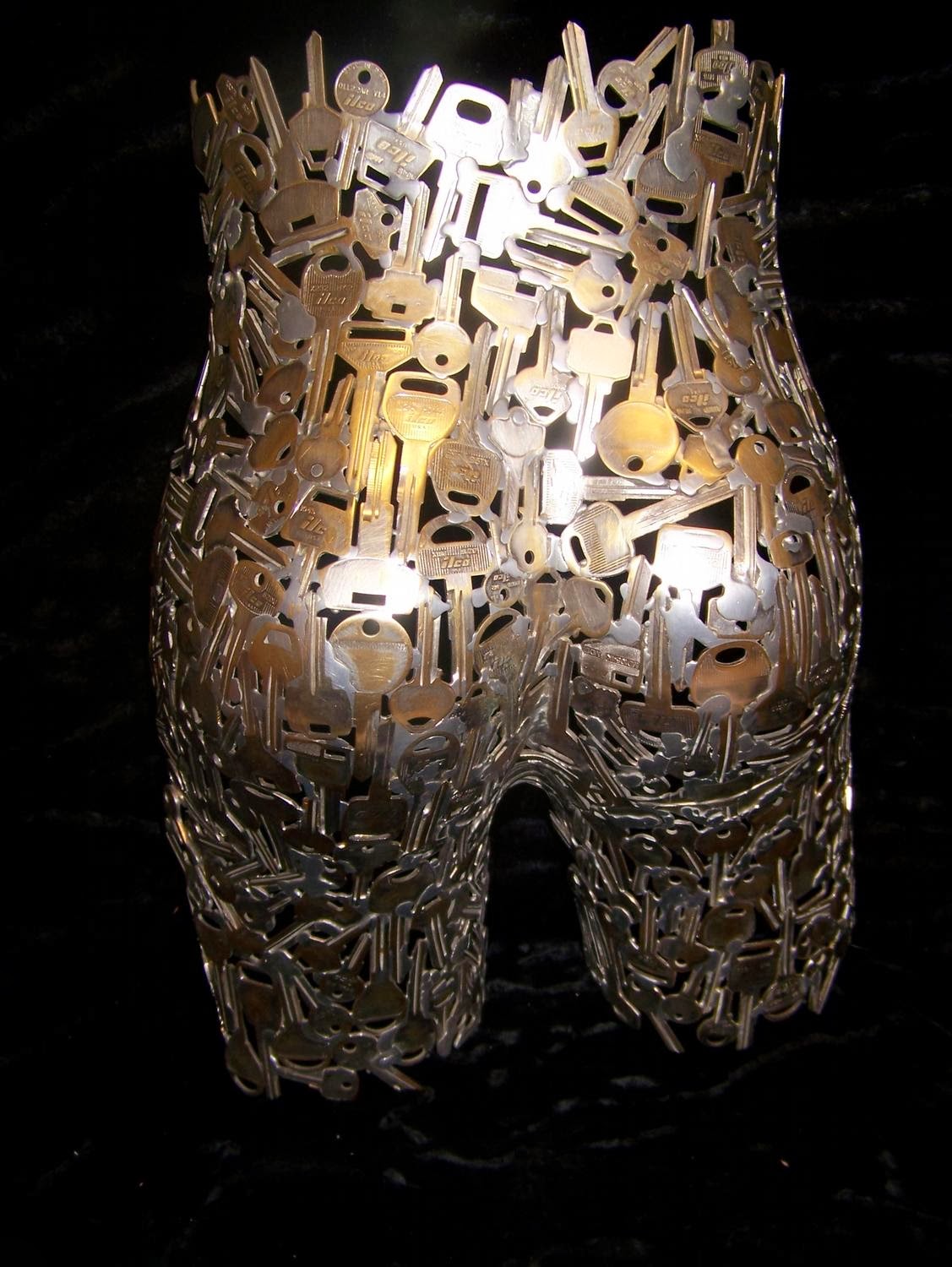 The Art Of UpCycling Upcycling Keys....Great Ideas To Recycle Old Keys