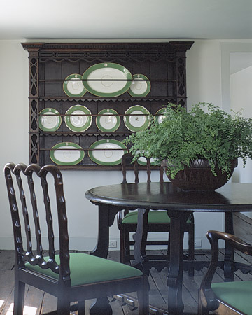 Sense and Simplicity: Decorating with Green