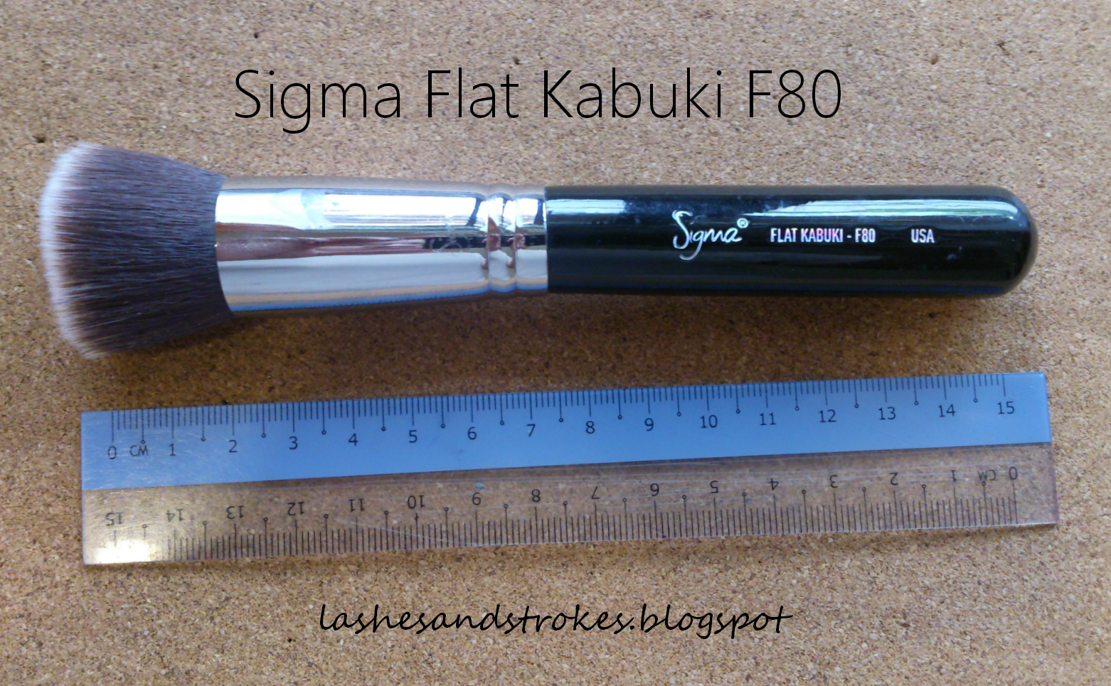 lashes and strokes Review Sigma Flat Kabuki F80, Zoeva 104 Buffer, Real Techniques Expert