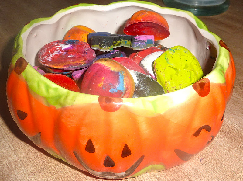 DIY Halloween Crayons