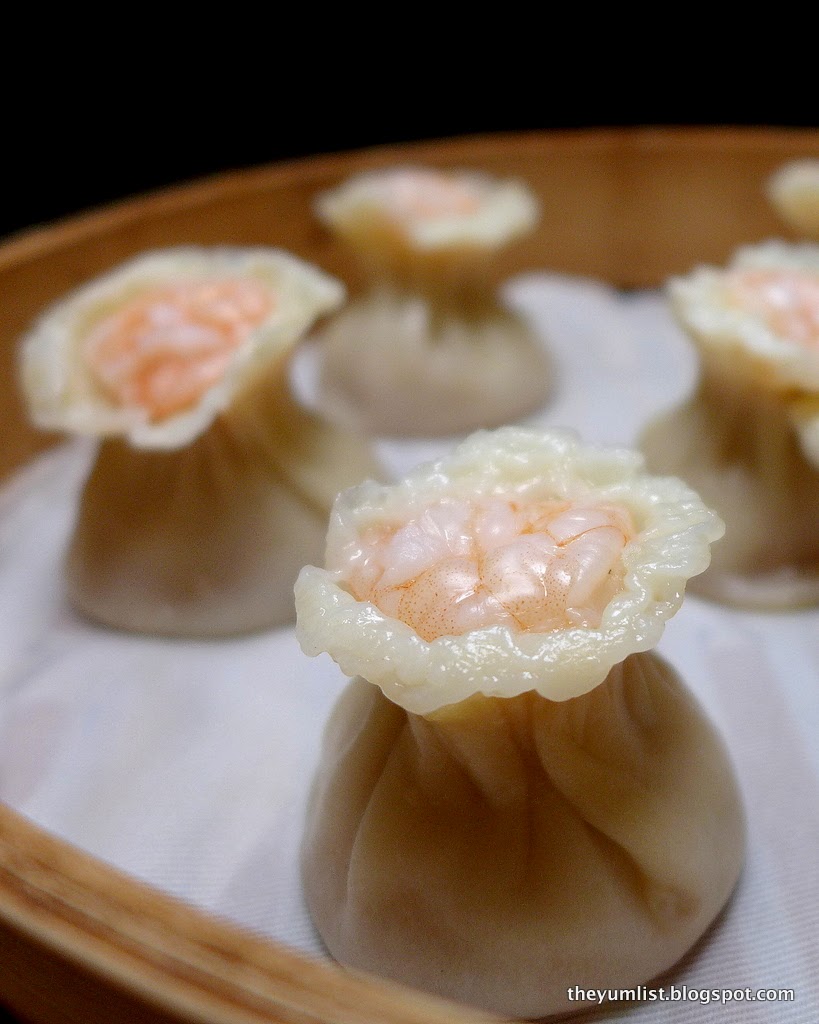 Steamed Shrimp and Pork Shaomai 虾仁烧卖 Din Tai Fung, Taiwanese Dumpings, Pavilion