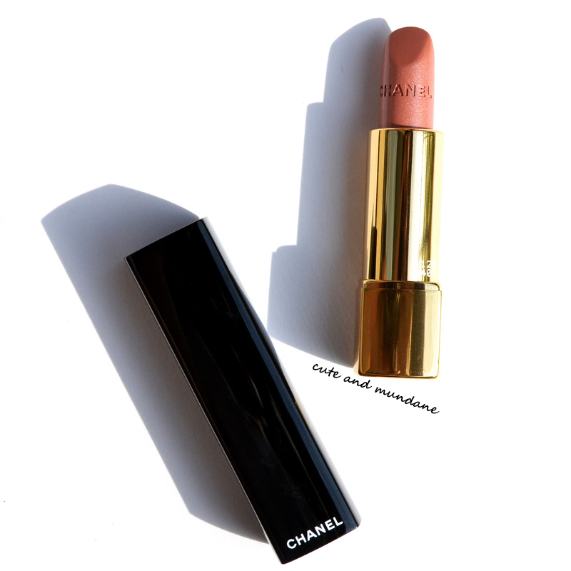 Cute and Mundane: Chanel Rouge Allure Lip Color in Indécise review