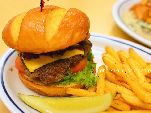 IHOP Mall of Emirates Dubai IHOP-Mall-of-Emirates-Dubai