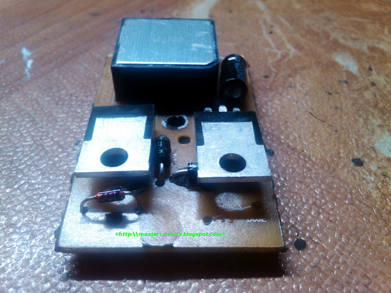 Techy at day, Blogger at noon, and a Hobbyist at night: FULL WAVE