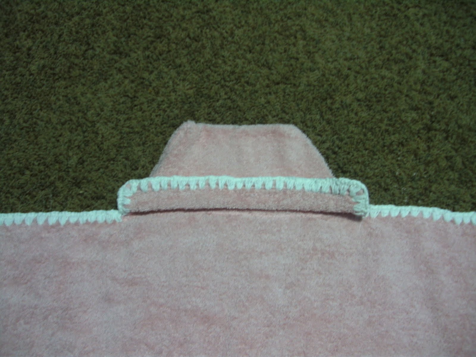 Random Acts of Momness How to make a Hooded Towel from a Bath Towel