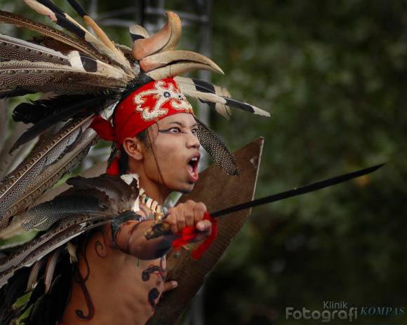 Gambar+Perang+Sampit Generasi Pemuda Gemilang: Peristiwa Memicu Tragedi Dayak vs Madura