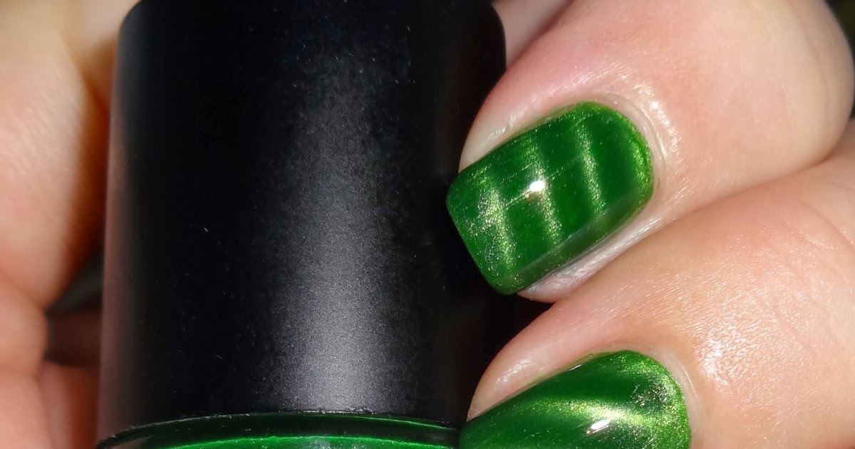 Wendy's Delights MoYou Nail Polish Green Straight Lines
