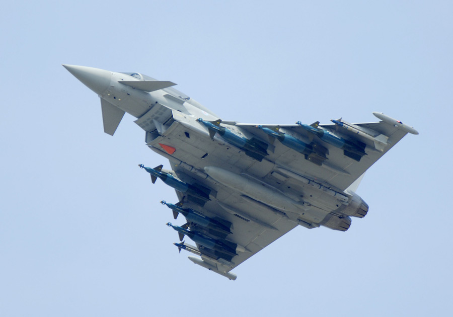 Eurofighter+Typhoon+8.jpg
