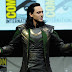 Tom Hiddleston aparece como Loki en la Comic-Con