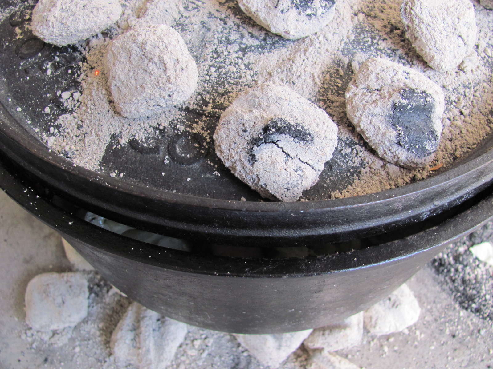 Rogue Dutch Oven Cookers Dutch oven Kielbasa and Cabbage