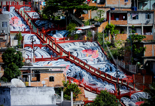 Artista expõe fotos de projeto em favela carioca