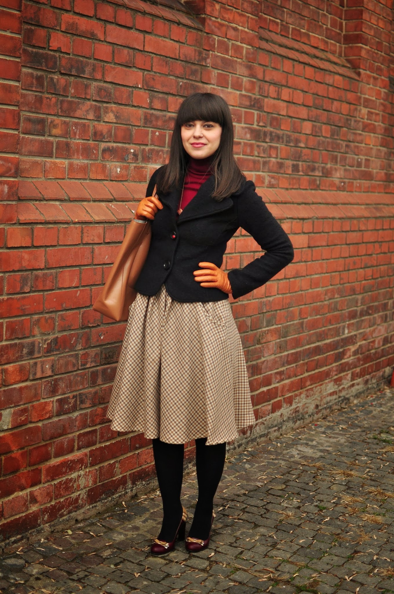 Miss Green Cold weather skirt