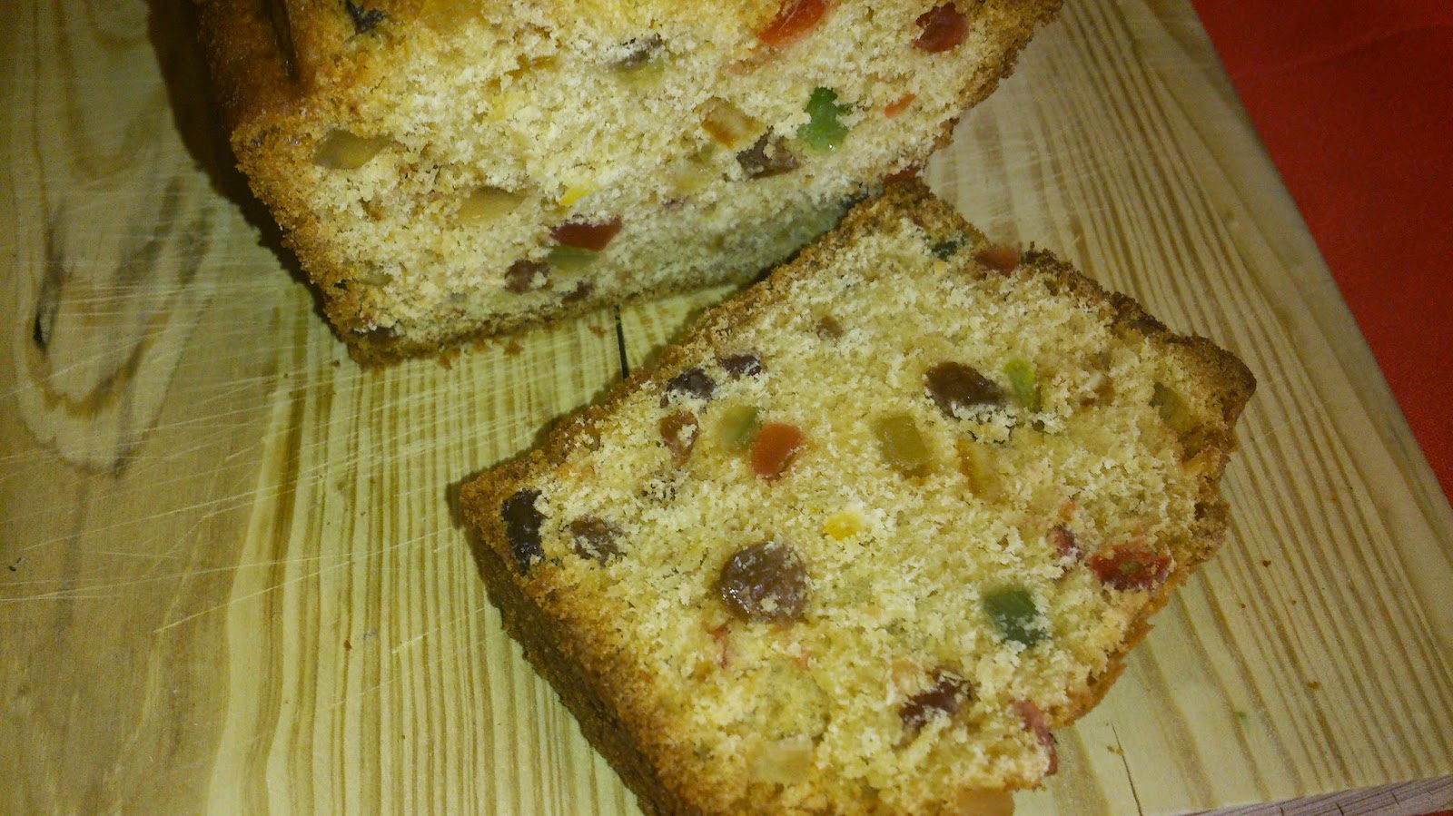 Plum Cake Navideño Con Frutas Escarchadas Y Pasas
