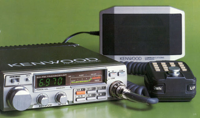 Kenwood TM-201A Mobil Radio