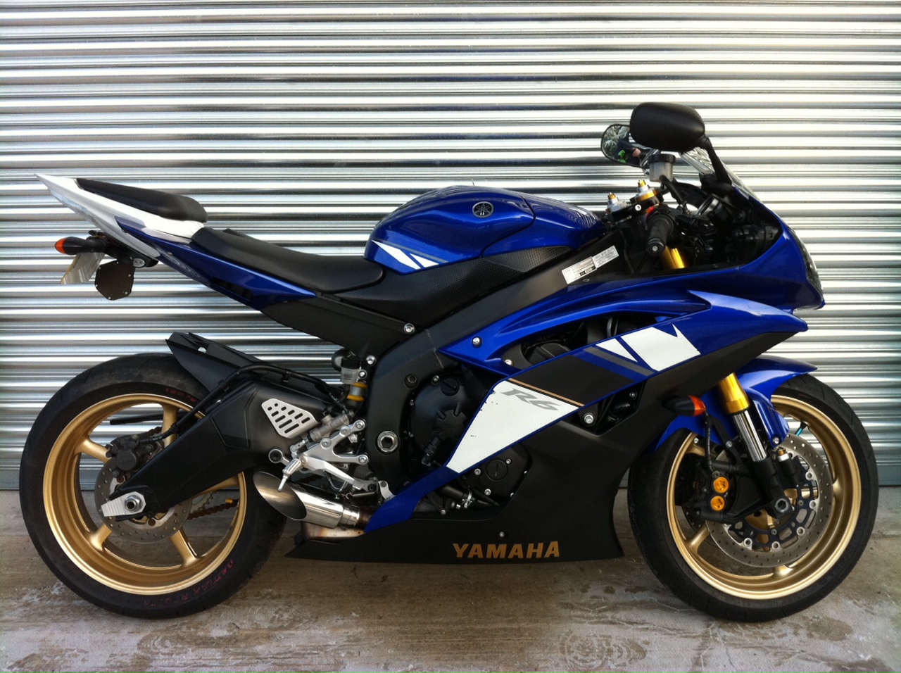 Motorcycle Catalytic Converter