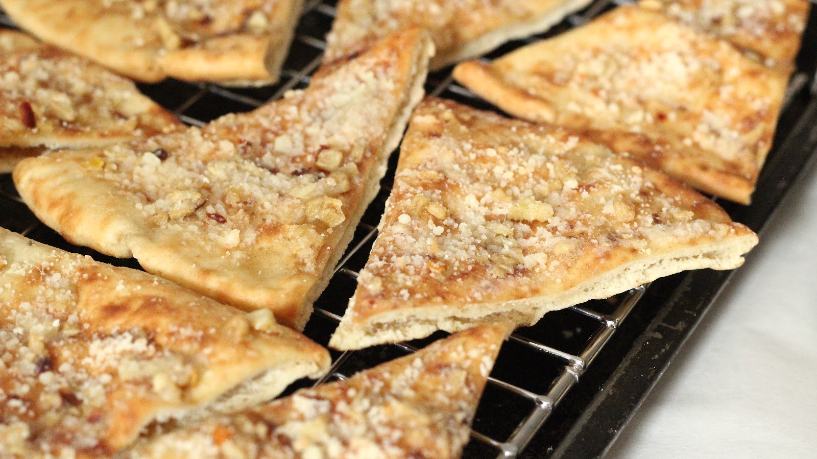 CHEESY GARLIC PITA CHIPS In Good Flavor Great Recipes Great Taste