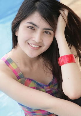 Kumpulan Foto Model Hot Indonesia