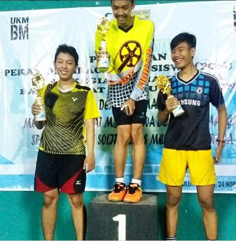 Soni Fatkhur - Juara 2 Pekan Olahraga Mahasiswa IAIN Badminton