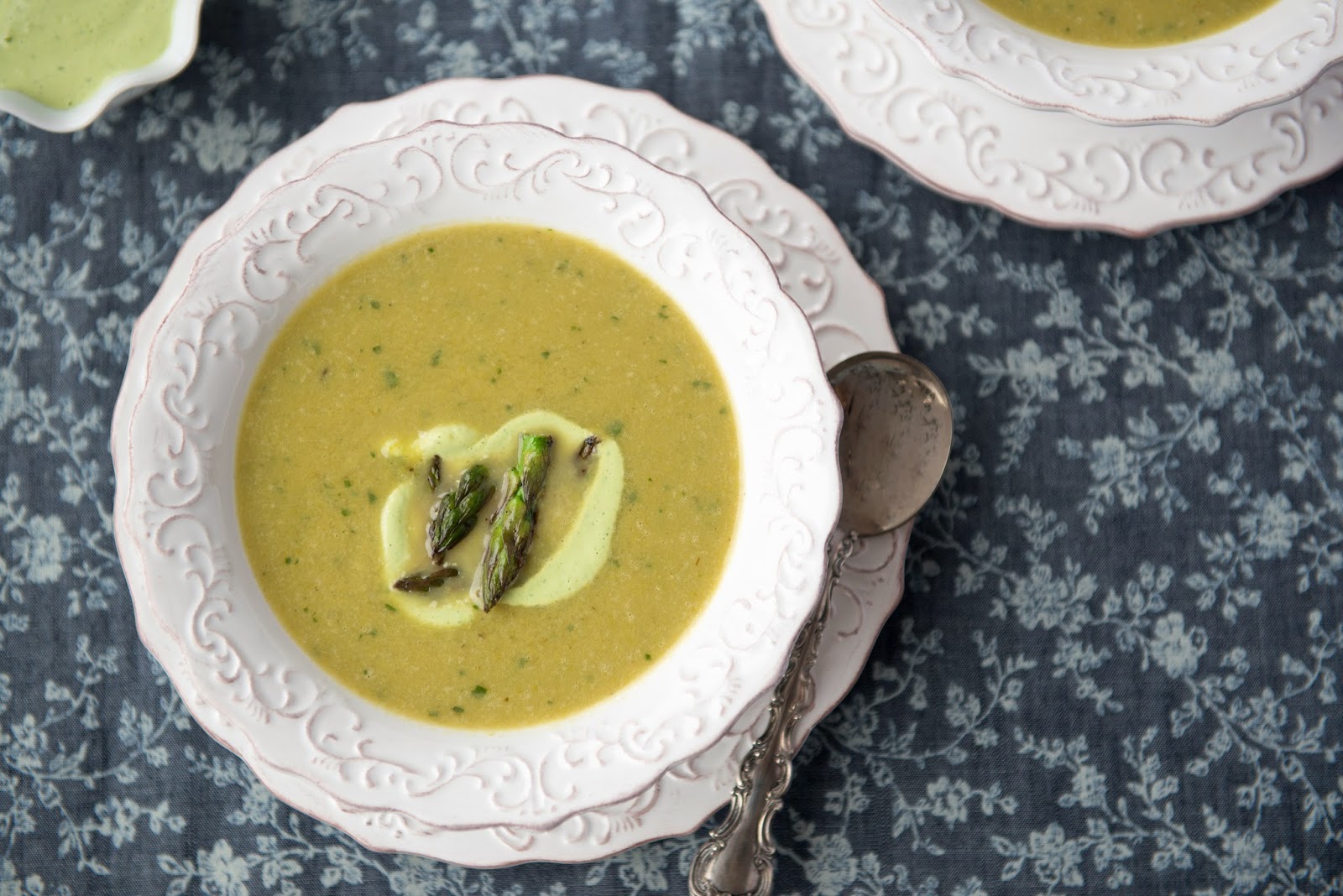 Nourishing Meals® Creamy Asparagus Soup with Cashew Dill Cream (dairy