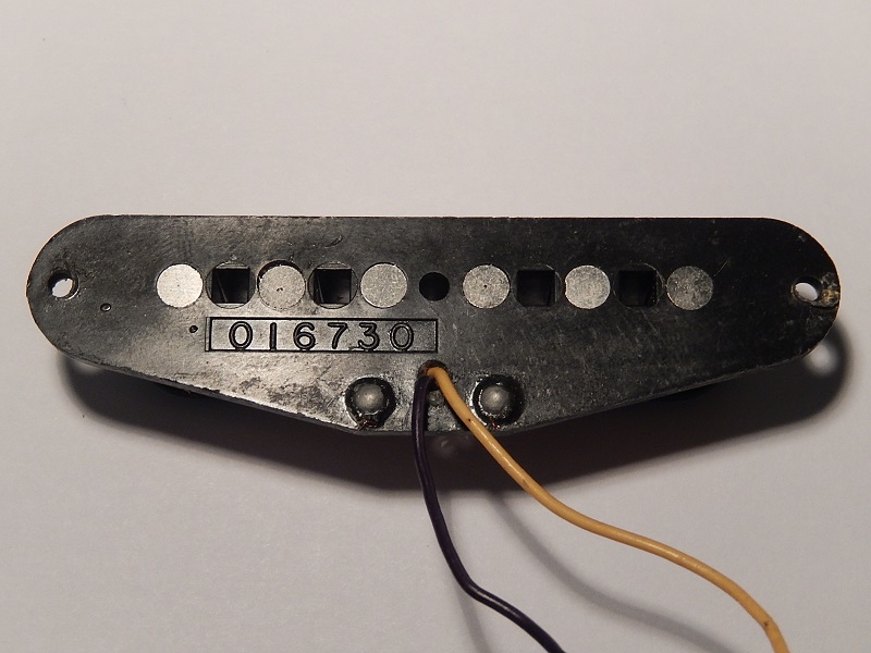 Alnico vs. Ceramic Pickups, What’s the Difference? Guitar River