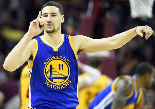 You wont believe it, Klay Thompson hits this trick shot like its nothing! 