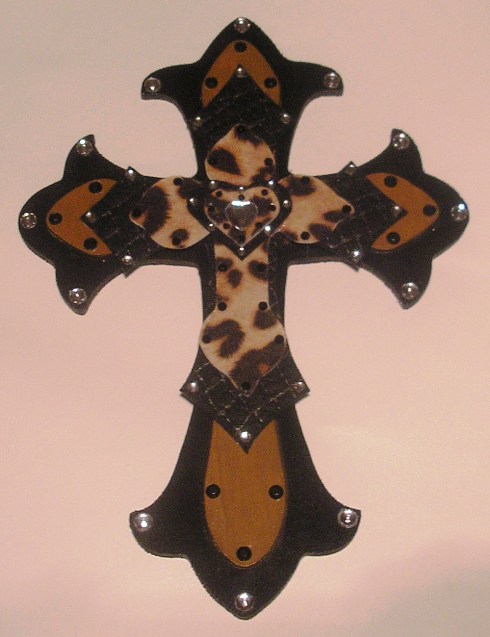 Haute Crafty Creations: Bling Bling Wooden Cross Project