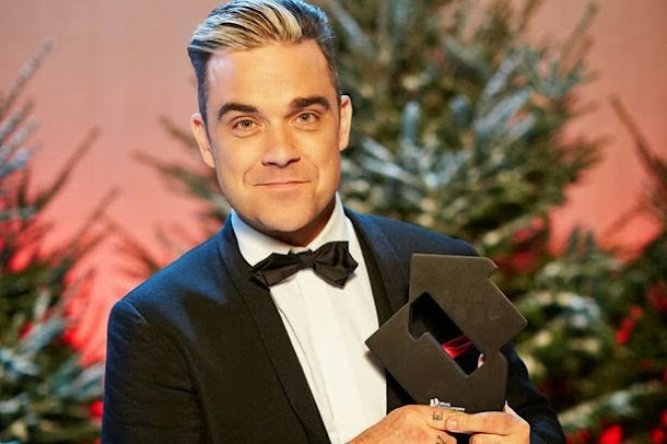 Robbie Williams assume que fuma cannabis Robbie Williams assume que fuma cannabis